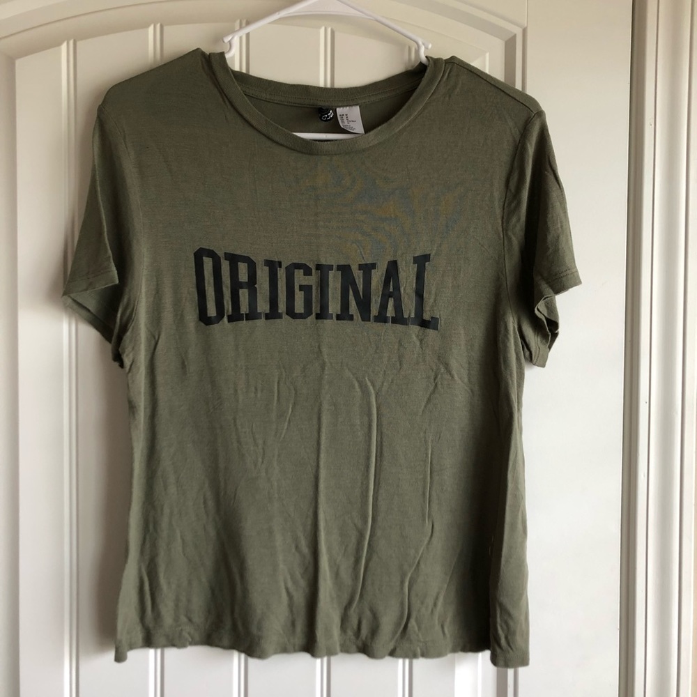 H&M Crop tee